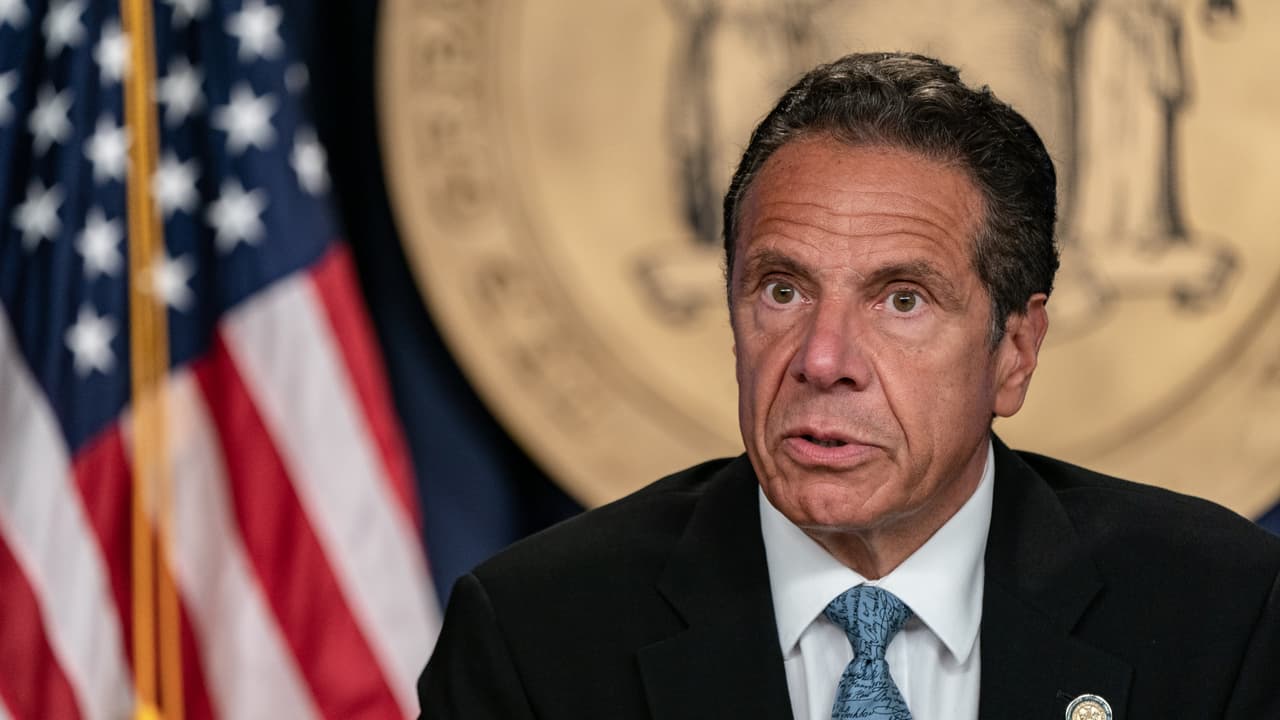 Legisladores de Nueva York revocarán los poderes de emergencia de Cuomo en medio de una ola de escándalos