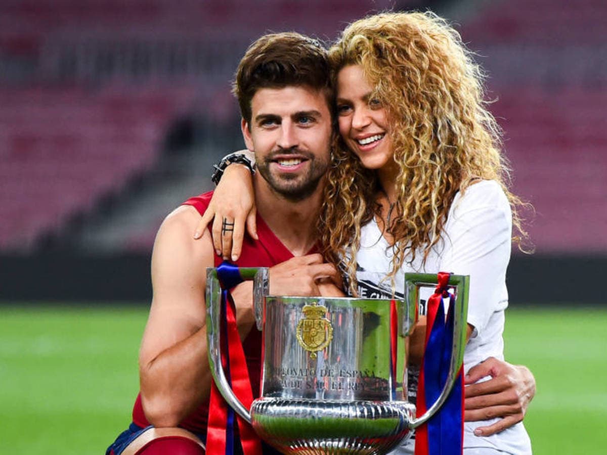 Manta misógina de fans del PSG: "Shakira a la Jonquera"
