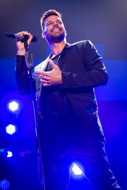 Ricky Martín se une a lista, desde el año pasado anunció la separación de su pareja Carlos González y su corazón no ha encontrado reemplazo.