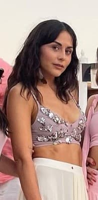 Por la cercanía entre Zuria y Marimar, es común que en los encuentros de la prensa se les pregunten temas relacionados de la hermana que no esté presente.