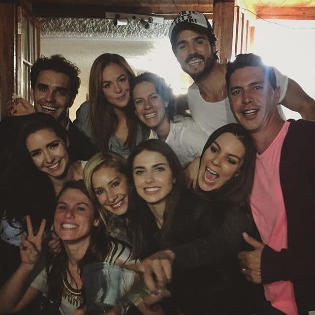 Aunque su relación había terminado, pudimos ver que seguían conviviendo en fiestas, pues tienen a muchos amigos en común.