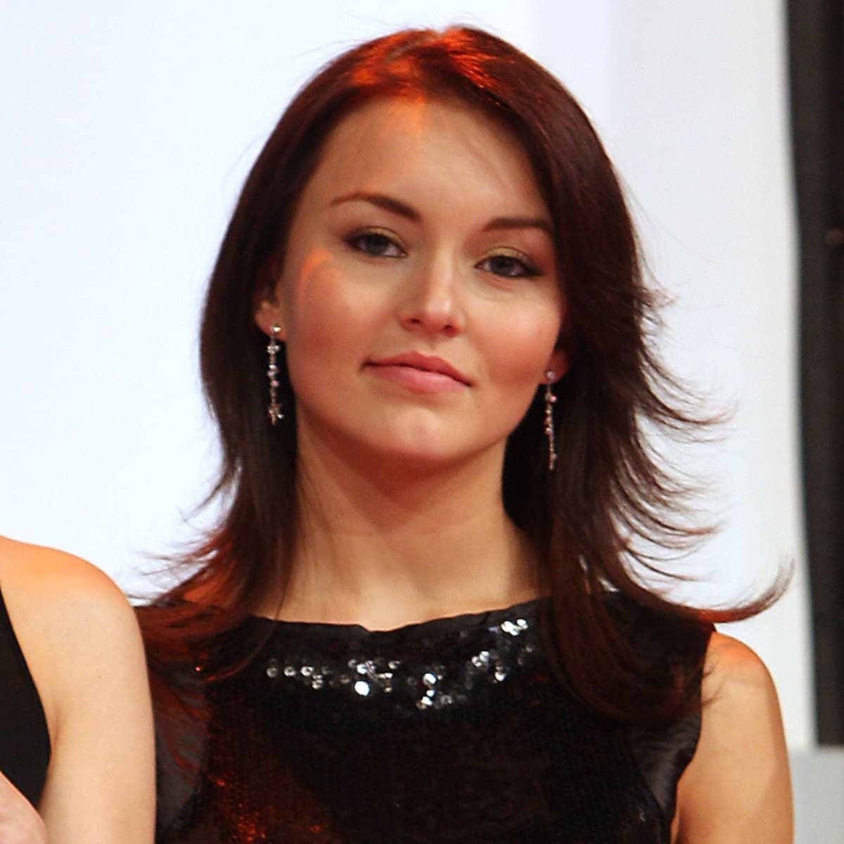 Después de que salieron a la luz las imágenes, la actriz aclaró para el programa Hoy si era novia del intérprete de 'El Vítor'. “Al día siguiente mi hermano se iba a Francia, y yo andaba bien ‘chipil’ porque a mi hermano lo veo cada dos años, el momento coincidió, y fue de decirle a Adrián, ‘es que no sabes lo que me está pasando’, suena justificado, por eso prefiero no darle explicación a esto".