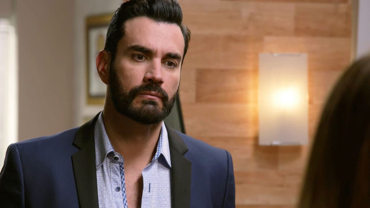 Al igual que las de su hermano mayor, a quien le encanta el color azul y el negro.