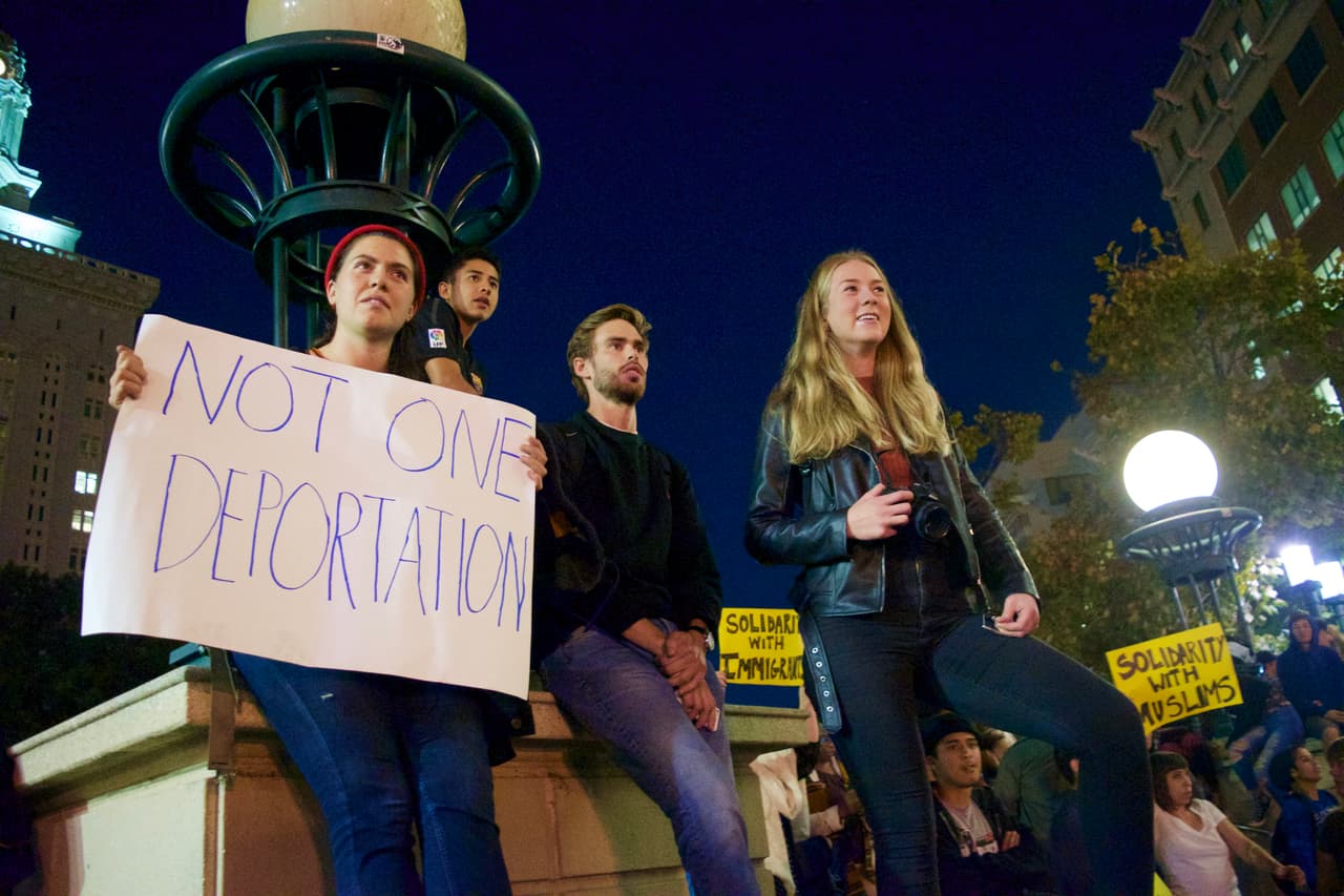 "Ni una sola deportación". El electo presidente Donald Trump prometió durante su campaña deportar a los 11 millones de inmigrantes indocumentados que hay en el país. Aunque después matizó su propuesta con enfocarse en sólo aquellos que cometieron delitos, los activistas esperan que esa no sea su política migratoria.