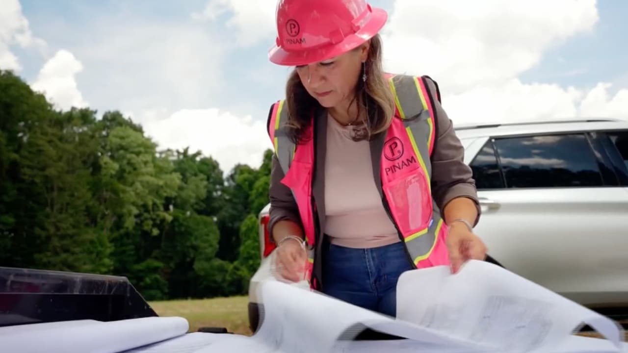 De recoger tomates a construir un emporio: hispana triunfa en una industria dominada por hombres