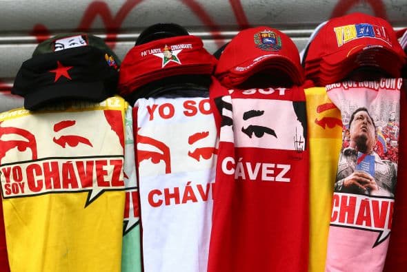Las gorras y las camisetas son lo que más abunda.