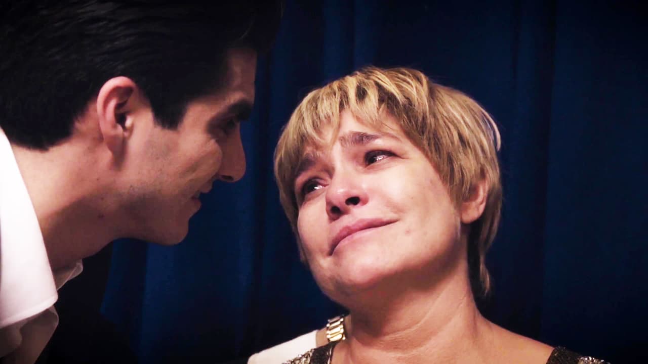 Lupita le agradeció a su hijo tanto amor y cariño y logró recomponerse.