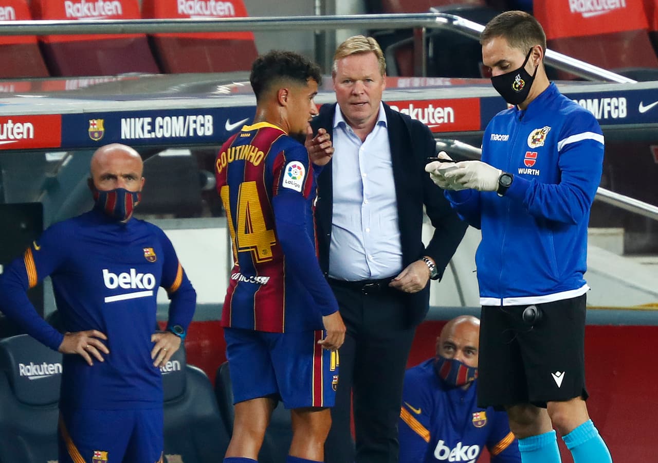 El Barcelona inicia con el pie derecho en la era Koeman. Con cuatro goles, el Barcelona gana al Villarreal durante la tercera jornada. Ansu Fati se se estrenó con dos goles, Messi anotó el tercero y Pau Torres el cuarto gol.