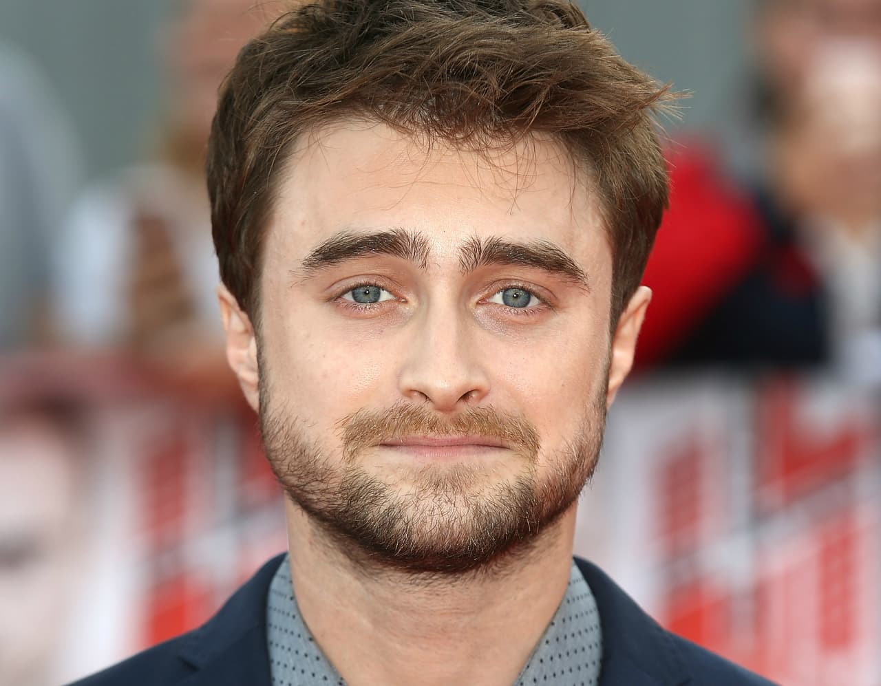 Daniel Radcliffe, actor de Harry Potter, sufrió de desorden obsesivo compulsivo durante gran parte de su juventud. Una vez dijo que le podía tomar hasta cinco minutos apagar una luz, debido a sus compulsiones, y que logró superarlas gracias al apoyo de sus médicos.