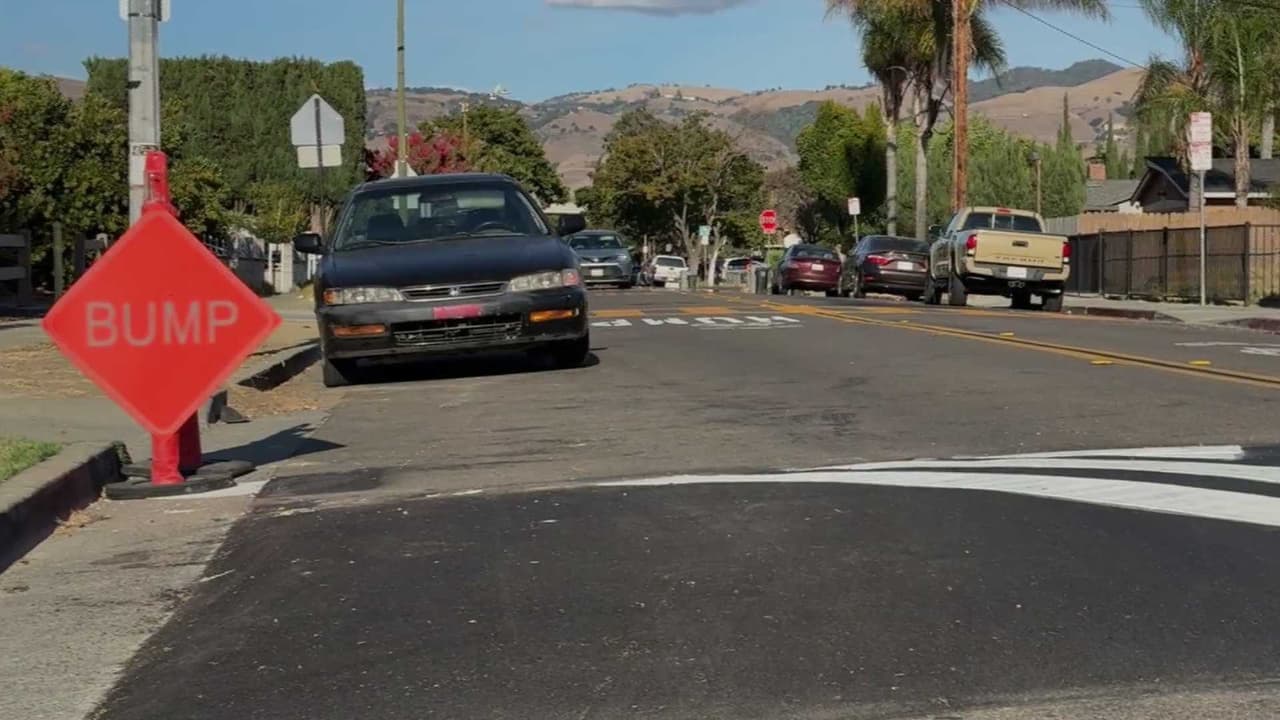 Vecinos de San José celebran instalación de topes para frenar exceso de velocidad