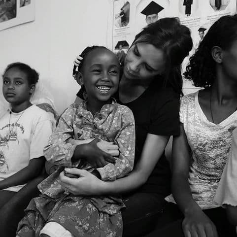 Victoria es la Embajadora de buena voluntad de ONUSIDA.