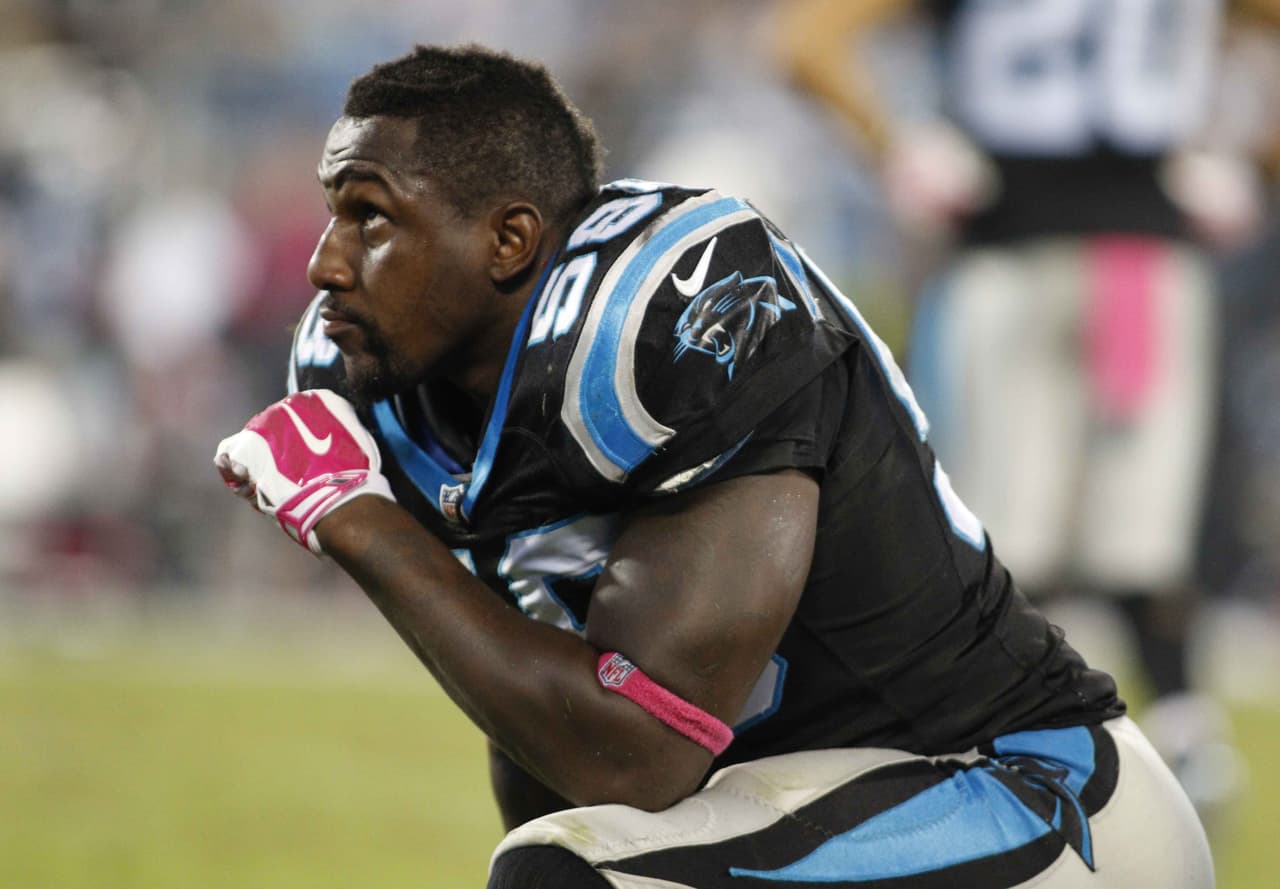 Un entrenador de la NFL le pidió a los Panthers valorar la producción de Thomas Davis