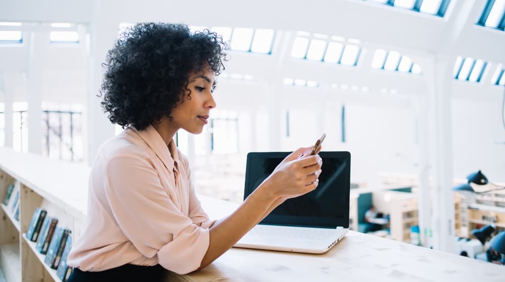 <b>VIRGO EN EL MES DE DICIEMBRE</b>
<br>
<br>En este mes, con la incidencia positiva de Mercurio directo, estarás muy comunicativo. Estarás asociándote con gente que hace mucho no veías, tanto en el campo social como en el laboral. Es una etapa para retomar lo que por falta de atención o preocupación e incluso presión por el aislamiento de la pandemia, ahora resolverás y te sentirás muy alegre y confiado en ti mismo.
<br>