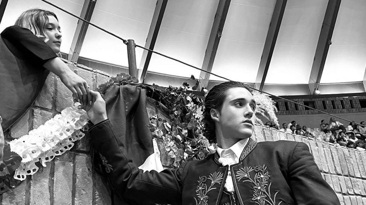 Mía Rubín sostiene una relación con el torero, Tarik Othon.