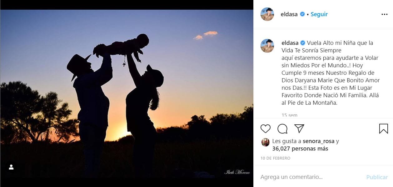 La más reciente fue esta, en donde la pareja celebra los 9 meses de vida de su hija: "
<b><a href="https://www.univision.com/shows/noticiero-univision/tenemos-que-estar-con-quienes-mas-nos-importan-asi-vive-la-cuarentena-el-dasa-video">Vuela alto mi niña que la vida te sonría siempre</a></b>. Aquí estaremos para ayudarte a volar sin miedos por el mundo", se lee al inicio de la publicación.
<br>