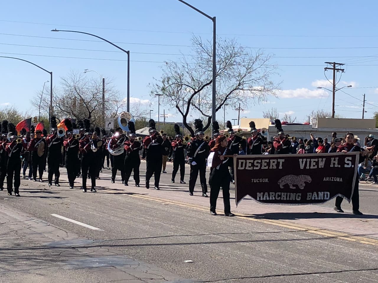 La Banda del Distrito Escolar de Sunnyside fue una de las que animaron la celebración.