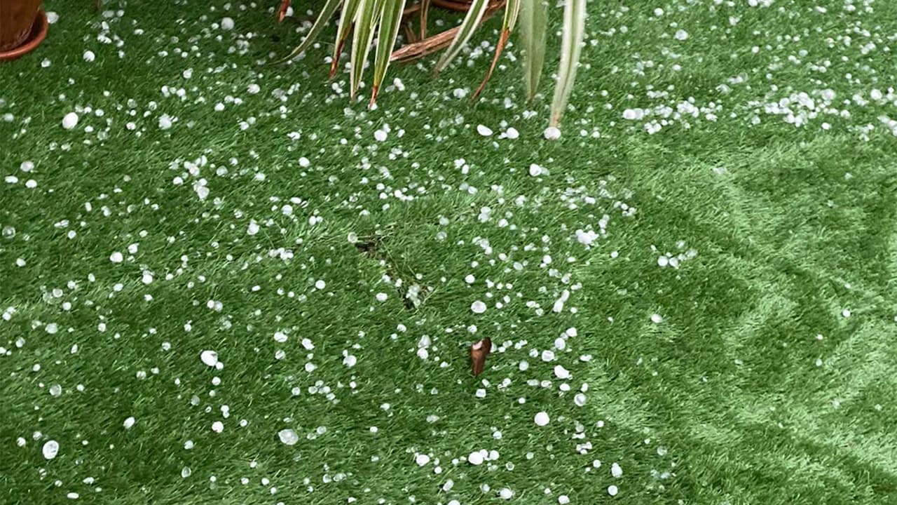 Reportan presencia de granizo y fuertes lluvias al noroeste de Houston