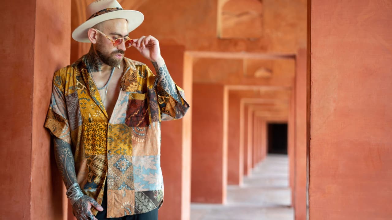 Aarón Sevilla tiene una carrera marcada por la innovación y la evolución constante.