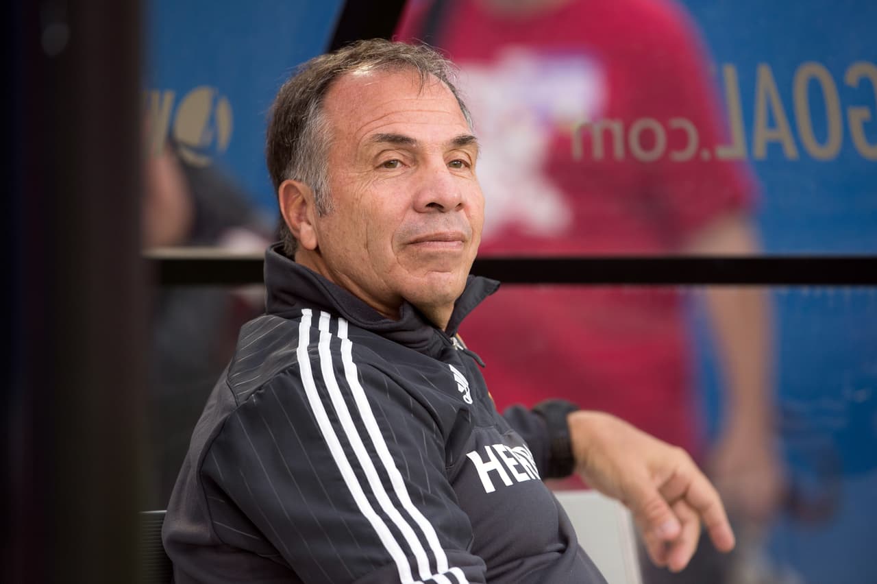 Bruce Arena es el hombre fuerte de LA Galaxy.Q