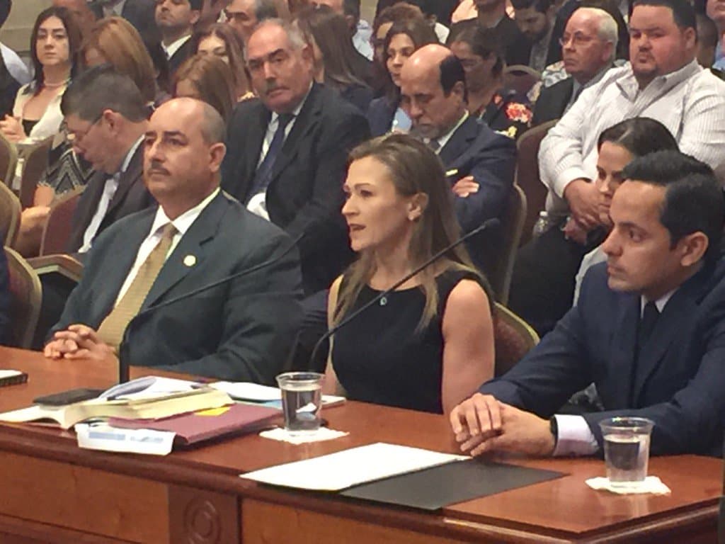 <b>Julia Keleher</b>, la exsecretaria del departamento de Educación bajo Ricardo Rosselló fue arrestada en julio de 2019 y se declaró culpable de dos cargos por delitos de conspiración para cometer fraude electrónico y conspiración para cometer fraude electrónico de servicios honestos en el 2021. Keleher fue condenada a seis meses de prisión, un año bajo arresto domiciliario, y el pago de una multa de 21,000 dólares, más servicios comunitarios.
<br>