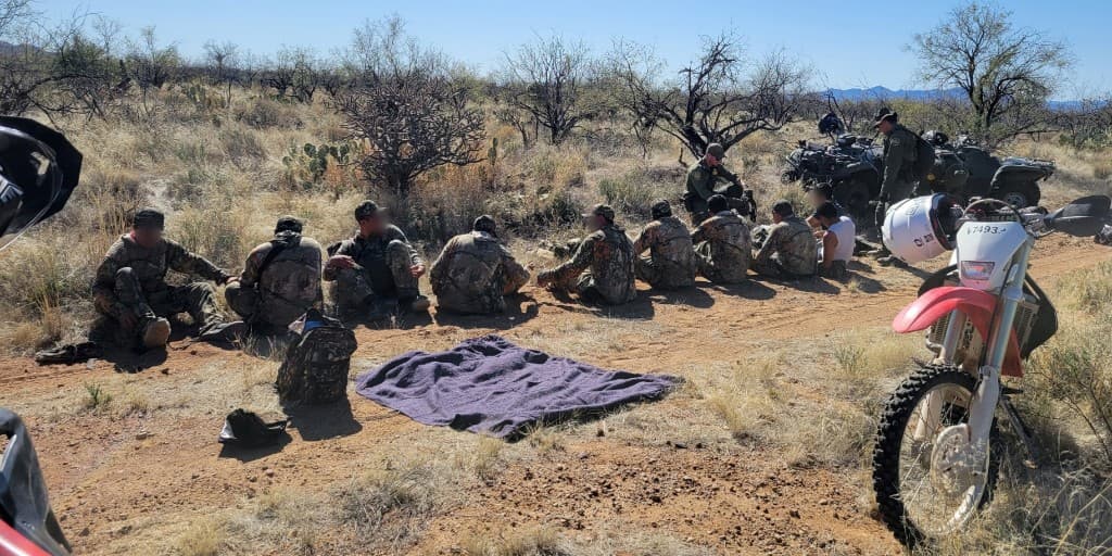El fin de semana pasado, un trabajo conjunto realizado de la mano de la tecnología logró localizar a un grupo de 10 migrantes al oeste de Baboquivari.