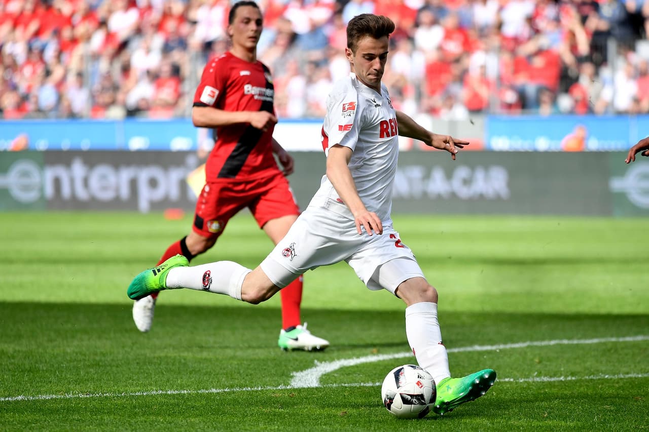 Al minuto 14, Milos Jojic anotó el 0-1 de los visitantes en el Bay Arena, casa del Bayer Leverkusen.