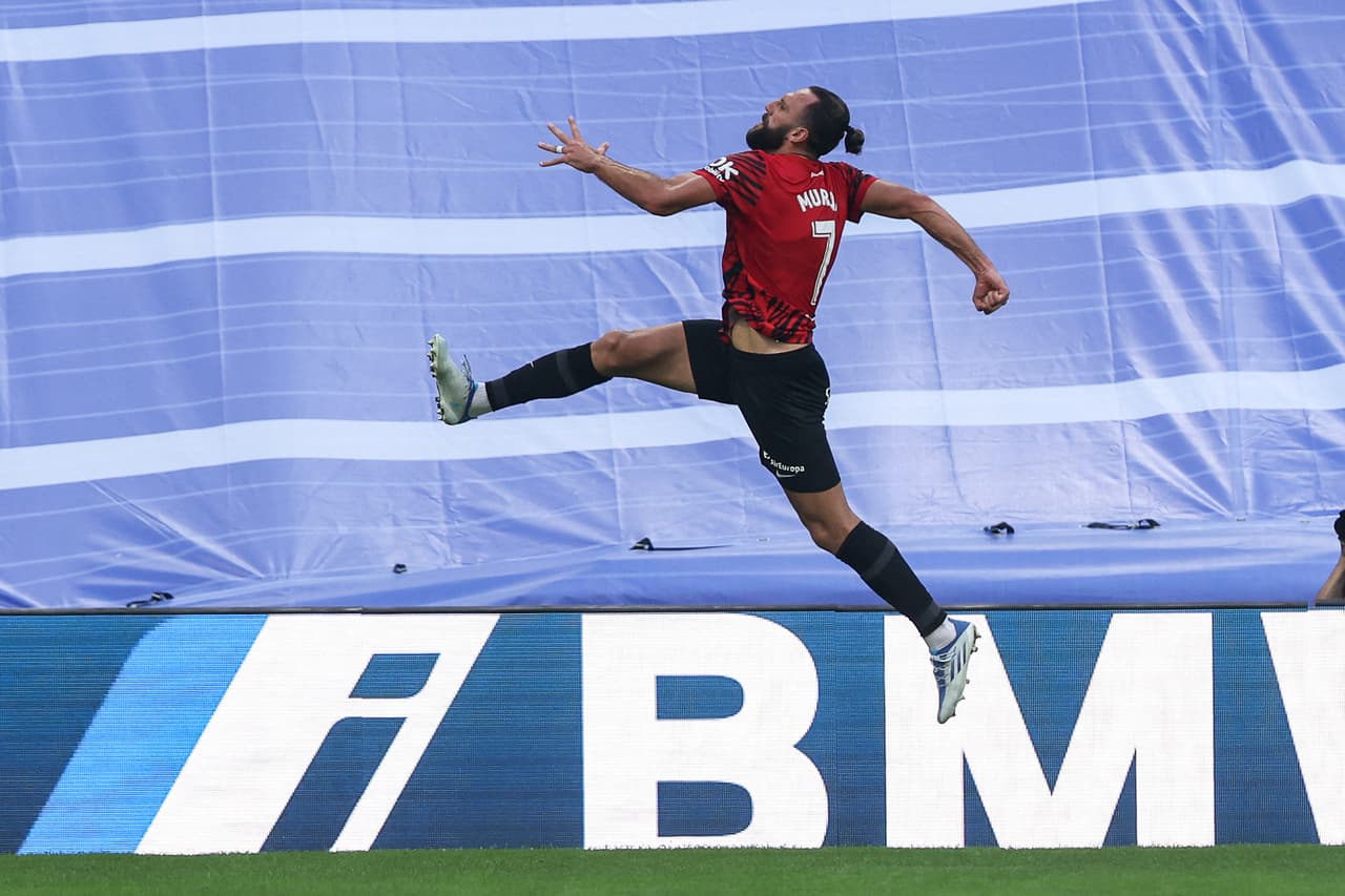 Mallorca se fue al frente con un gol de Vedat Muriqi, pero Real Madrid le dio la vuelta con tantos de Federico Valverde, Vinucius Junior, Rodrygi y Antonio Rudiger.