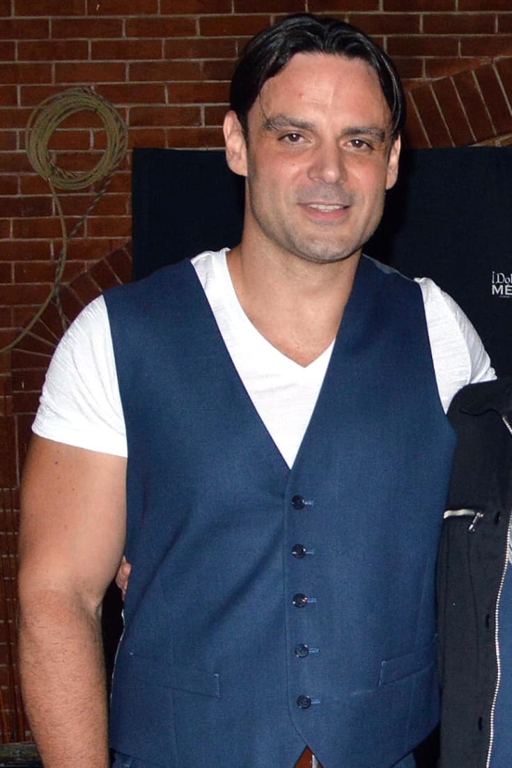 Klitbo dijo que tenía "un marido loco" que andaba "sacando pistolas por todas las locaciones a las que se presentaba”.
<br>