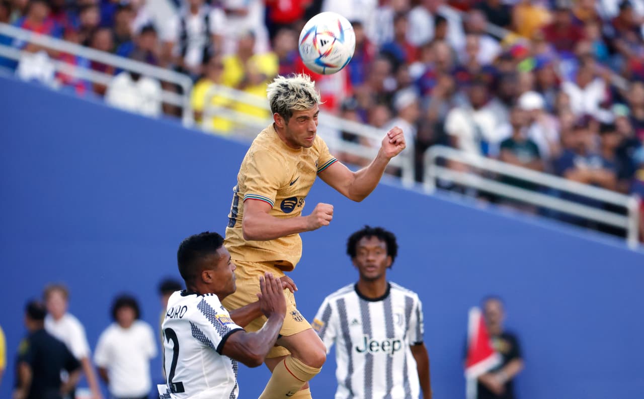 El Barcelona y la Juventus igualaron en el Cotton Bowl de Dallas gracias a los dobletes de Osumane Dembele y Moise Kean.