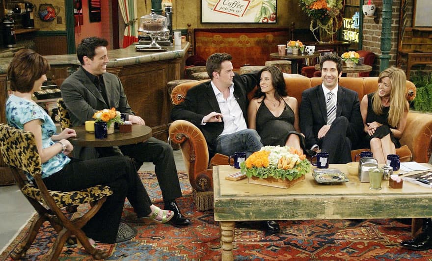 Relató que cuando finalmente pudieron grabar, iniciaron con Jennifer Aniston. Se trataba de una escena de beso. Una vez que hicieron una primera toma, la actriz se acercó al director para decirle: "Lem, Lem, ¿me harías un favor y le pedirías que no meta su lengua en mi boca cuando me esté besando?".