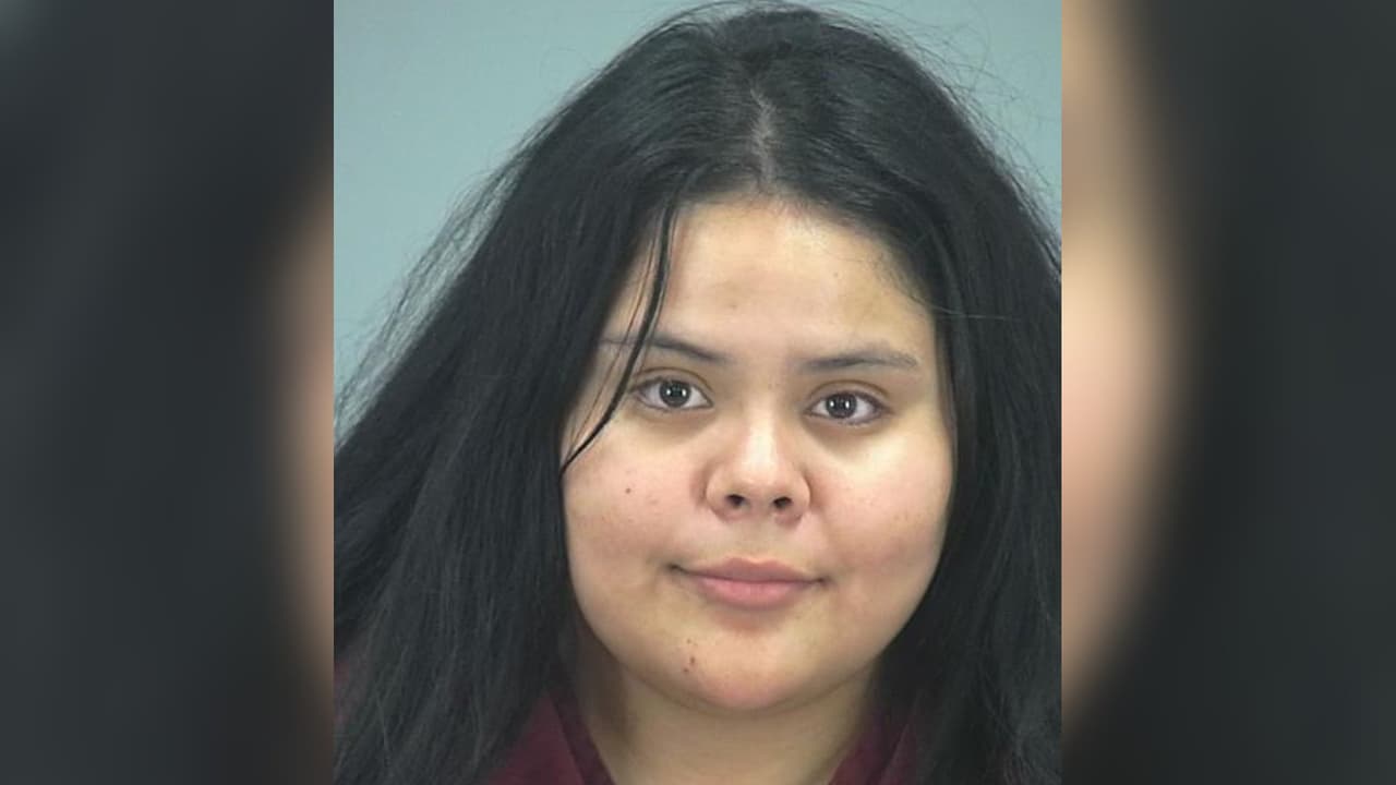 Hallan a dos inmigrantes y a dos bebés tras persecución a conductora Alma Rodríguez en Pinal