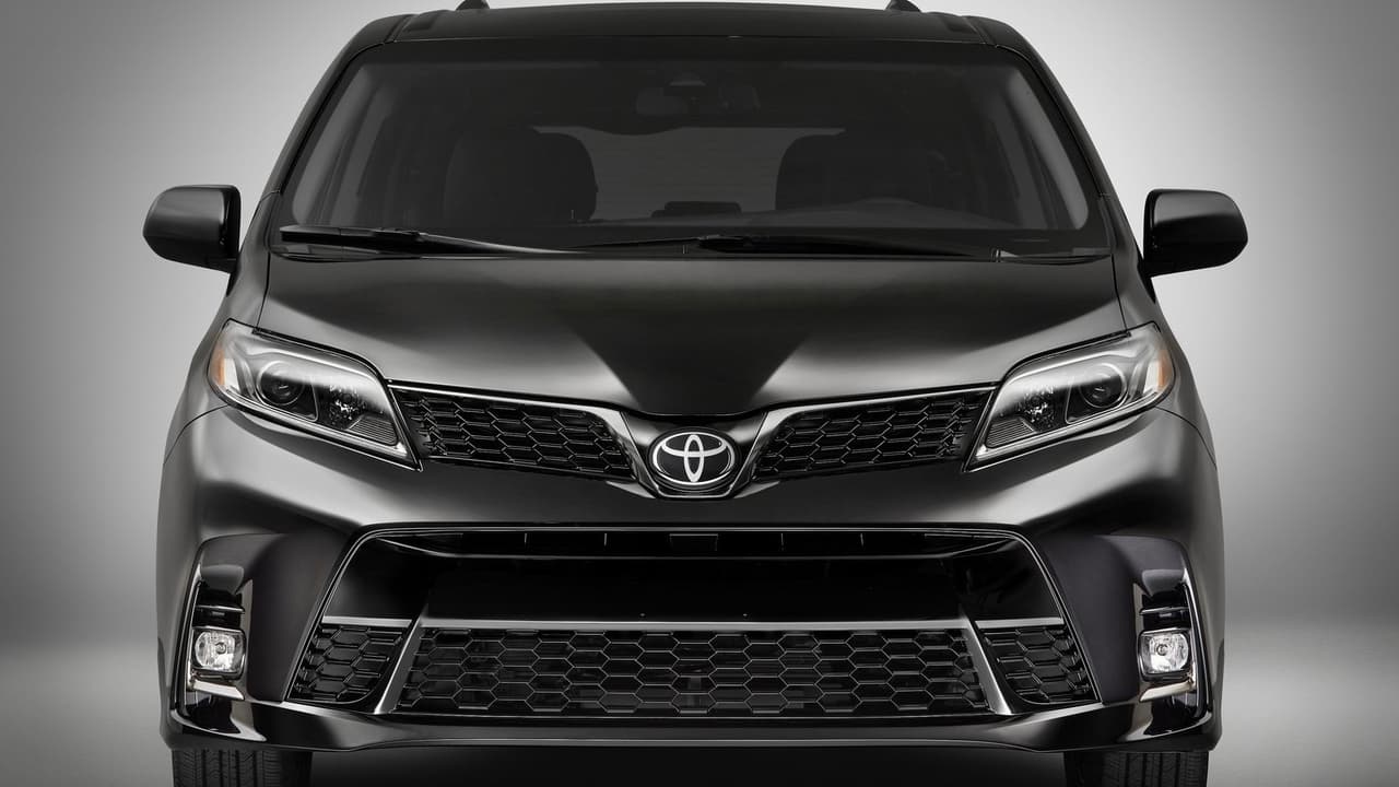 <h3 class="cms-h3-H3">Iluminación nocturna 'aceptable' en todas sus versiones: Toyota Sienna</h3>