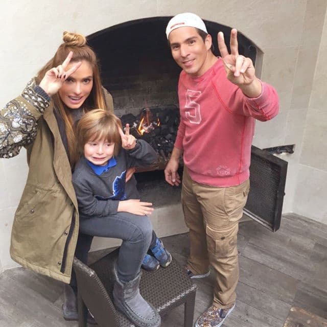 La familia de Galilea disfrutó un hermoso domingo familiar viendo el Superbowl 50.