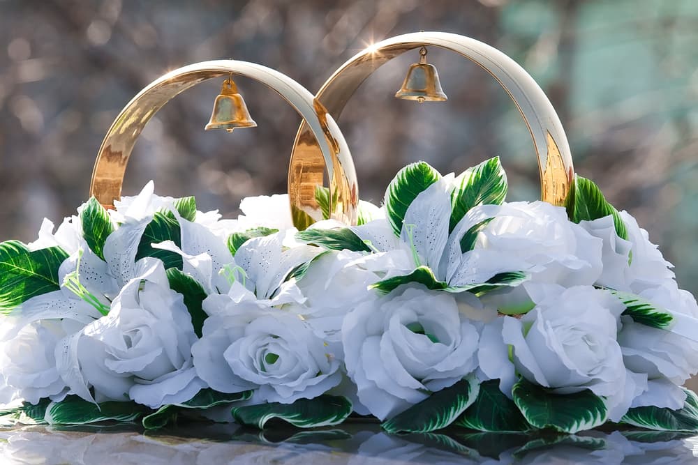 Hay una solución a un asunto que parecía inconcluso hacia finales de mes. En el amor, se escuchan por ahí campanas de boda, así que prepárate para una gran fiesta.
<br>