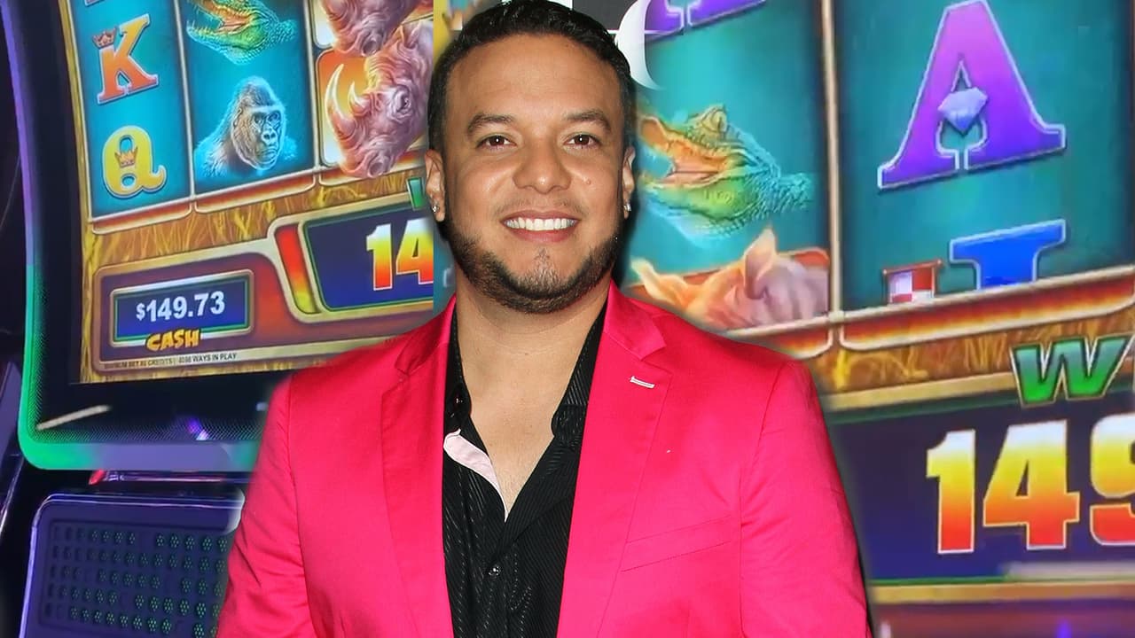 Lorenzo Méndez le echó 20 dólares a una máquina tragamonedas y la suerte sí lo acompañó