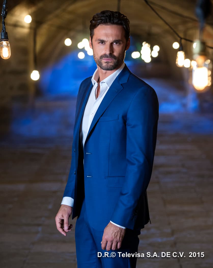 Tras la polémica que causaron las fotografías en donde Iván Sánchez y Ana Brenda Contreras se ven en una situación comprometedora, el galán español rompió el silencio.