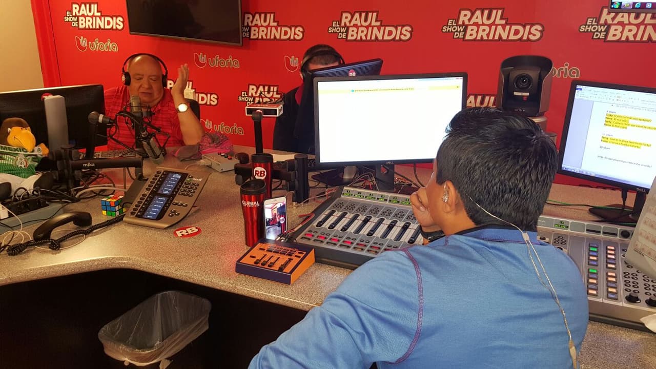 El Pirruris vistó el show de Raul Brindis, nos contó de su vida y proyectos.