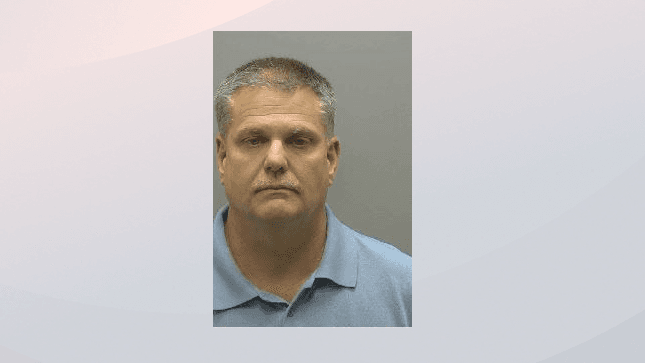 Michael Jones 9 (Hombre/ Caucásico)- Delito Menor por Solicitud de Prostitución. Fianza garantizada: $500.00