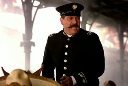 De la mano de muchos actores reconocidos conocerás desde otro ángulo la historia de la Revolución Mexicana.