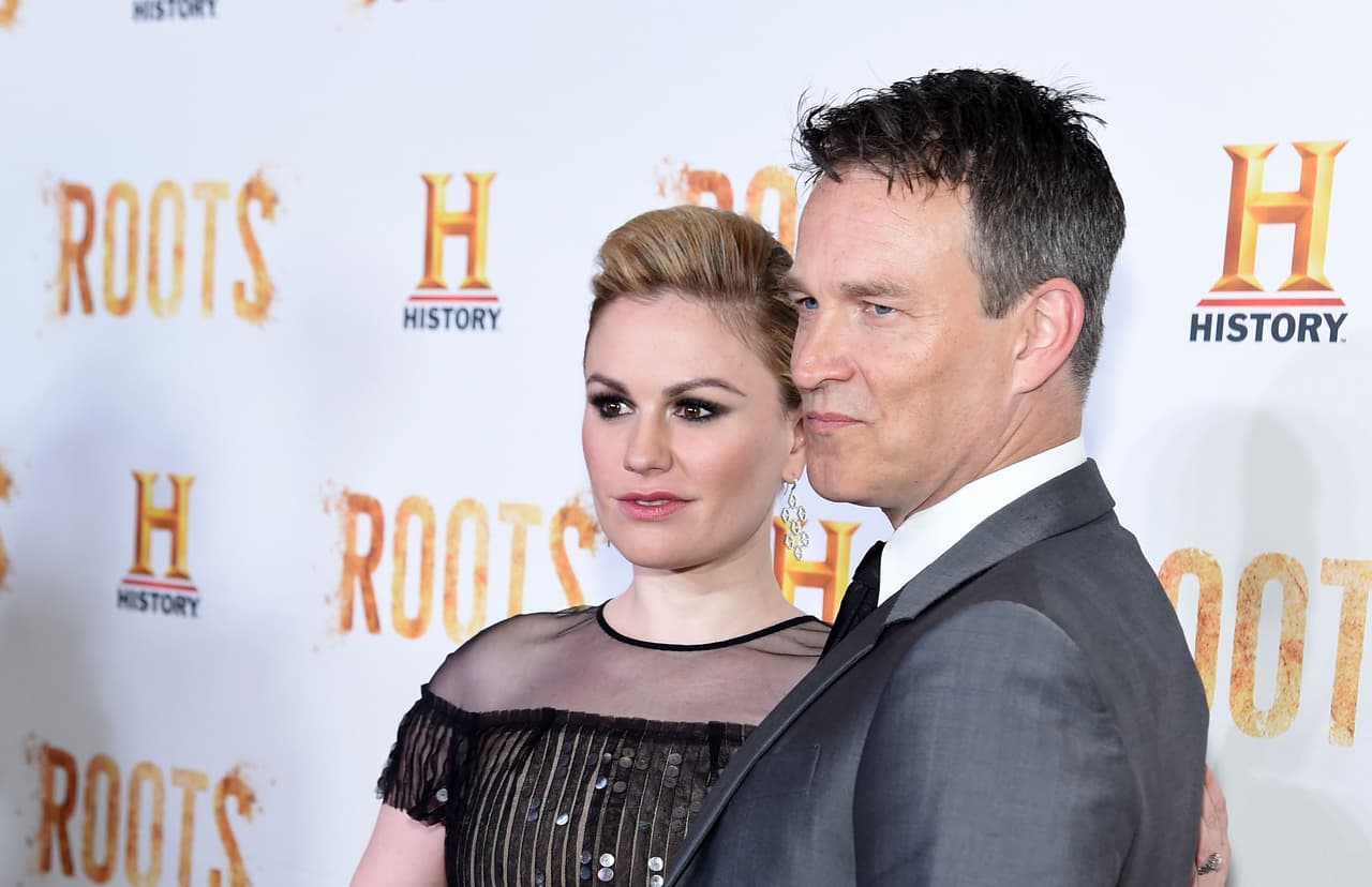 <b>Anna Paquin y Stephen Moyer</b>: se conocieron en las grabaciones de ‘True blood’ y hoy en día son padres de gemelos. 
<br>