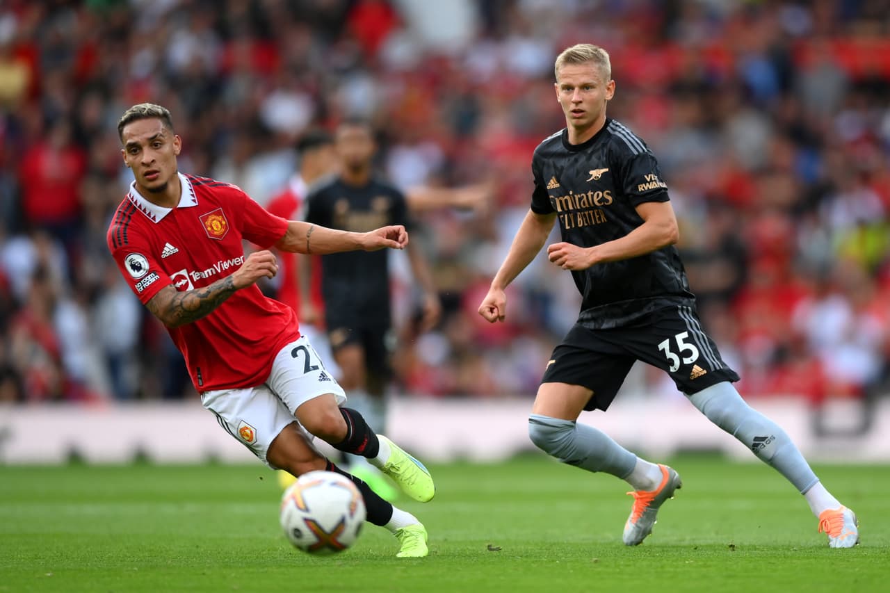 Manchester United venció al Arsenal con un doblete de Marcus Raschord y otro tanto de Antony, quien tuvo así un debut de ensueño.