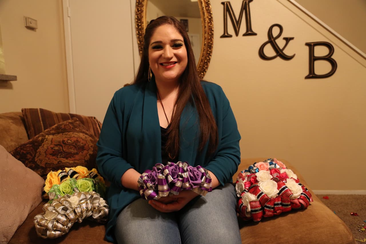 La concursante forma parte del Mariachi Guerrera Quetzalli, un grupo de mujeres dedicadas a la música mexicana en San Antonio, Texas.