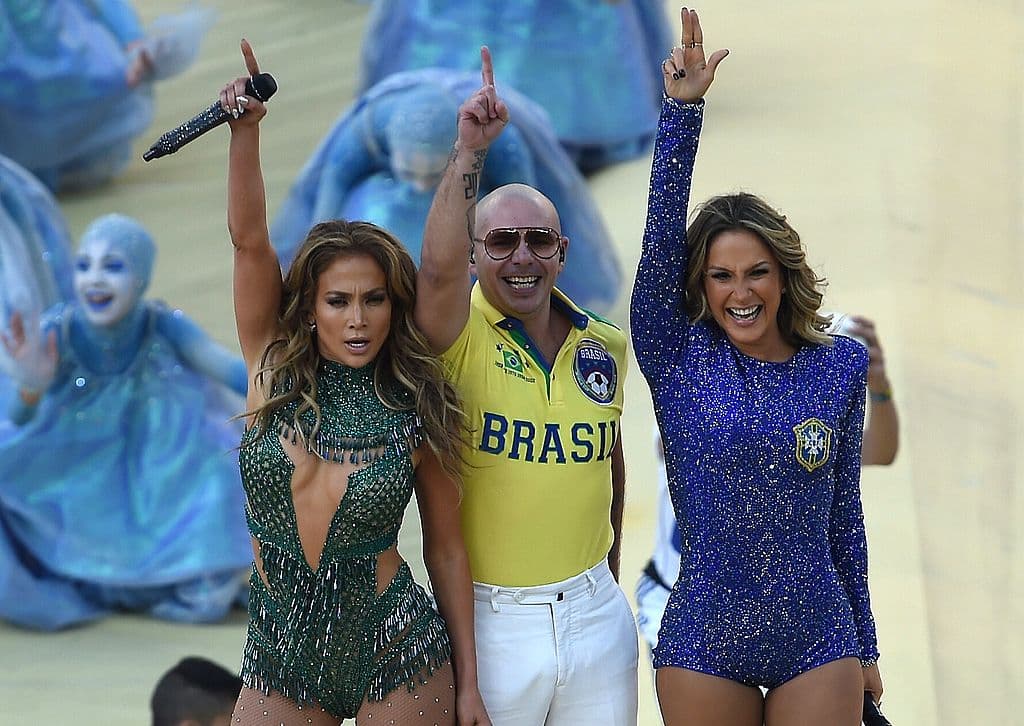 Interpretó junto con Jennifer Lopez y la cantante brasileña Claudia Leitte la canción ‘We Are One (Ole Ola)’, el tema oficial de la Copa Mundial de Fútbol en Brasil 2014, en la ceremonia de inauguración.