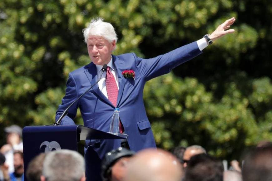 Bill Clinton visitará Puerto Rico para apoyar iniciativa de su fundación
