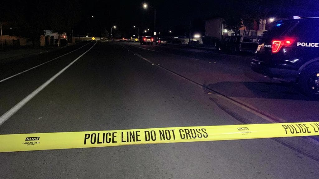 Encuentran cadáver en un canal al noreste de Fresno