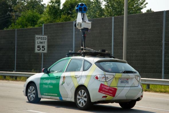 La historia del hombre argentino que recibió $12,500 después de que una cámara de Google Street View lo capturara desnudo 
