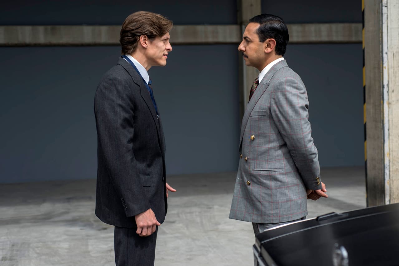 'Don Sol'made a media show to turn in'El Chapo' in Almoloya prison.