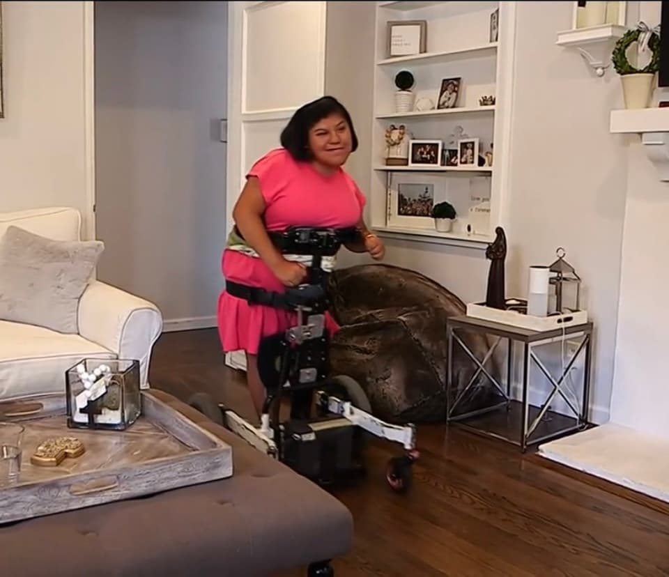 Aunque Josie Hull también se considera un milagro médico, ella no tuvo tantos problemas de salud como su hermana, por lo que hoy es una chica educada, elocuente y lista para asistir a la Universidad de California, el mismo lugar donde fue operada. 
<br>