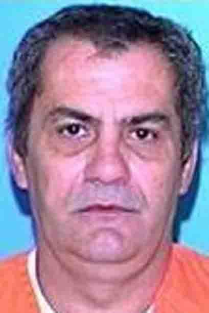 El cubano Rigoberto Sánchez Velasco fue ejecutado por inyección en Florida el 2 de octubre del 2002. Fue encontrado culpable de matar a una niña de 11 años, Katixa Ecenarro, y a dos compañeros de celda, Edward Kaprat y Charles Street.
