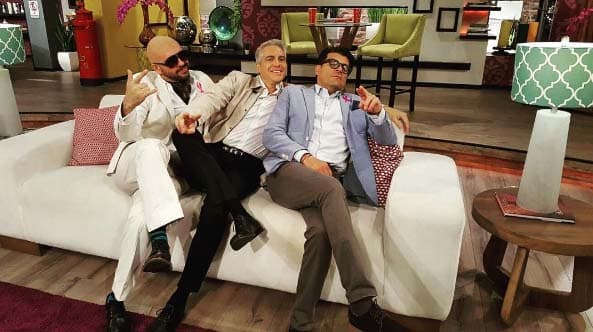 Las risas y momentos de alegría sobran en HOY. Nuestros conductores siempre aprovechan para divertirse.